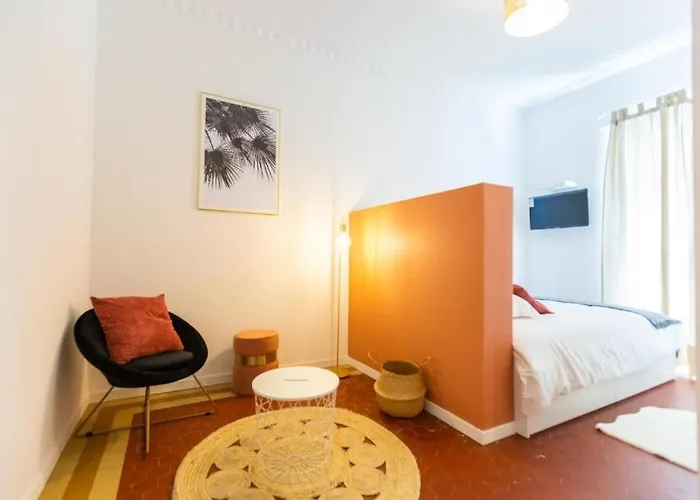 3 Min A Pied De La Gare St Charles - 3 Chambres Avec Clim, Sdb Et Tv