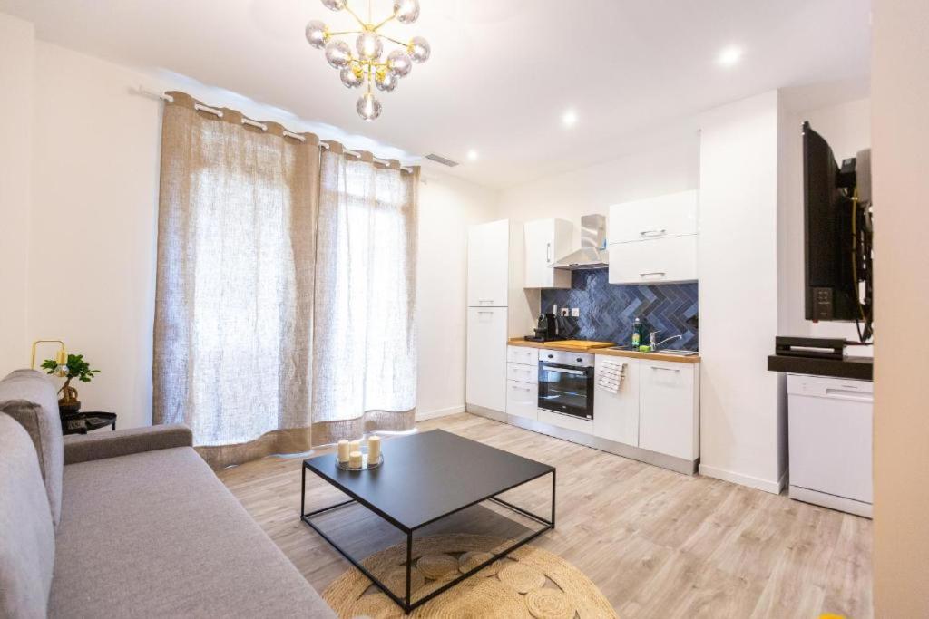 Appartamento 3 Min A Pied De La Gare St Charles - 3 Avec Clim, Sdb Et Tv