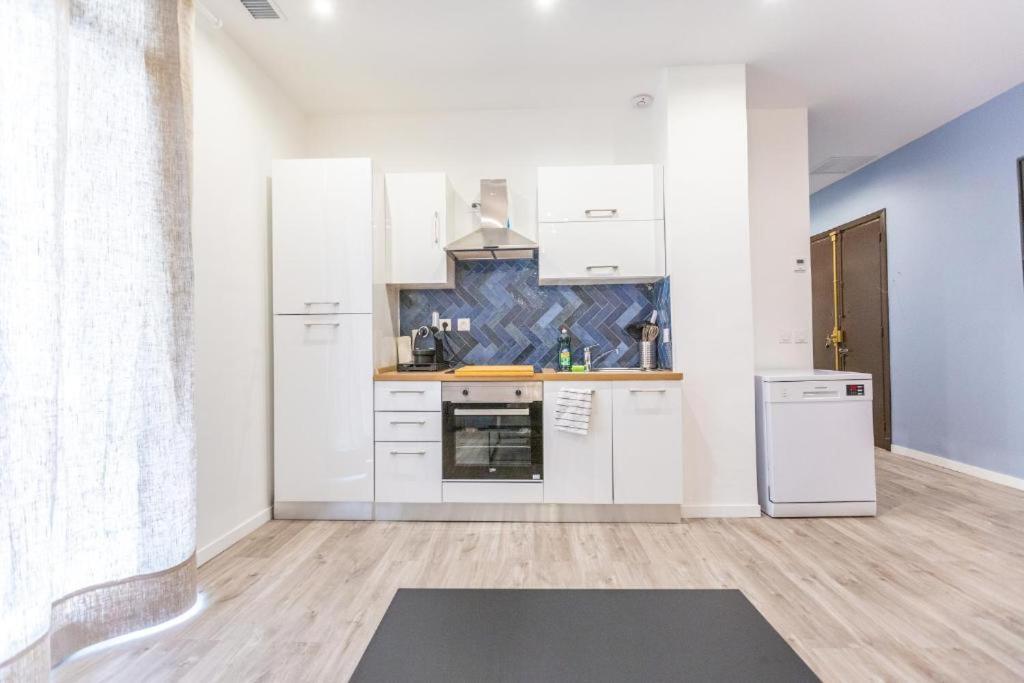 Appartamento 3 Min A Pied De La Gare St Charles - 3 Avec Clim, Sdb Et Tv Marsiglia